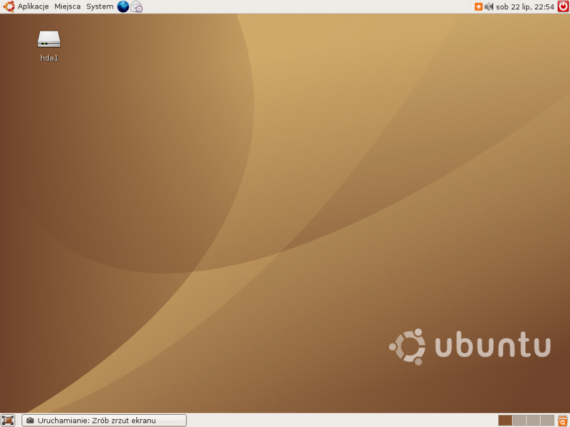 Tak wygląda pulpit Ubuntu po zainstalowaniu